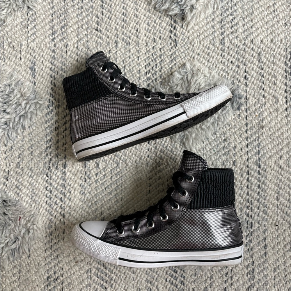 Converse - Picture 2 of 9